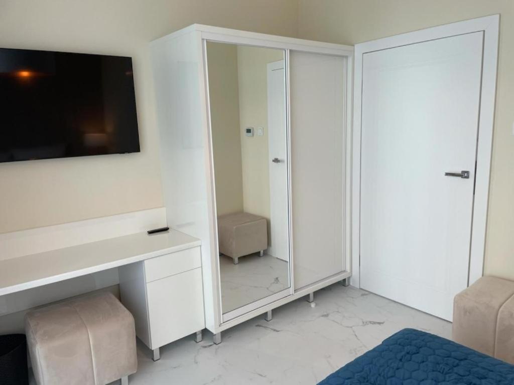 Apartament Faltom 26 Yacht Park Z Tarasem グディニャ エクステリア 写真