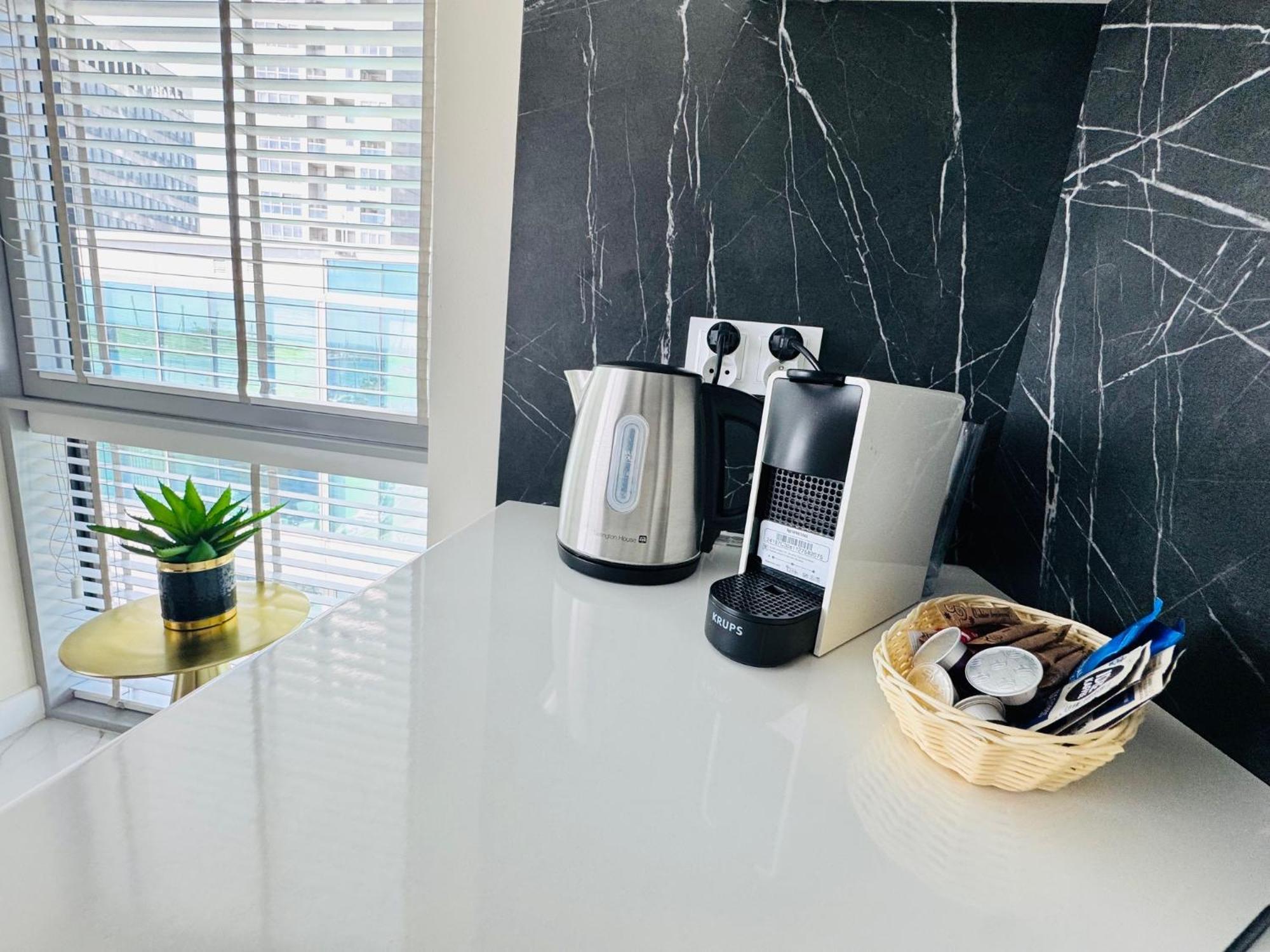 Apartament Faltom 26 Yacht Park Z Tarasem グディニャ エクステリア 写真