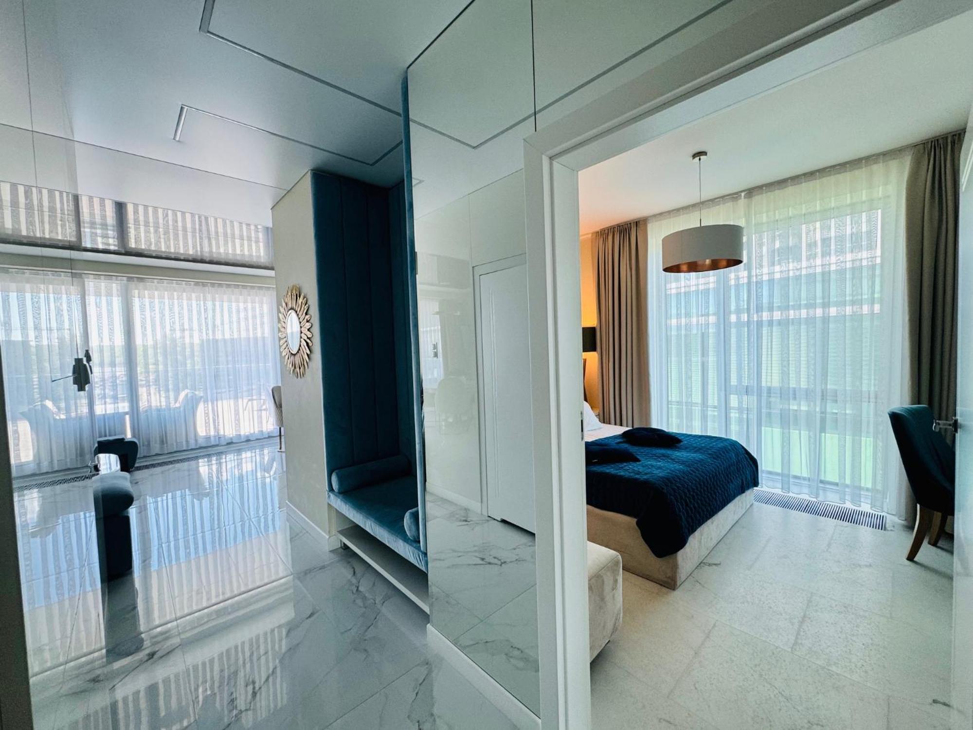 Apartament Faltom 26 Yacht Park Z Tarasem グディニャ エクステリア 写真